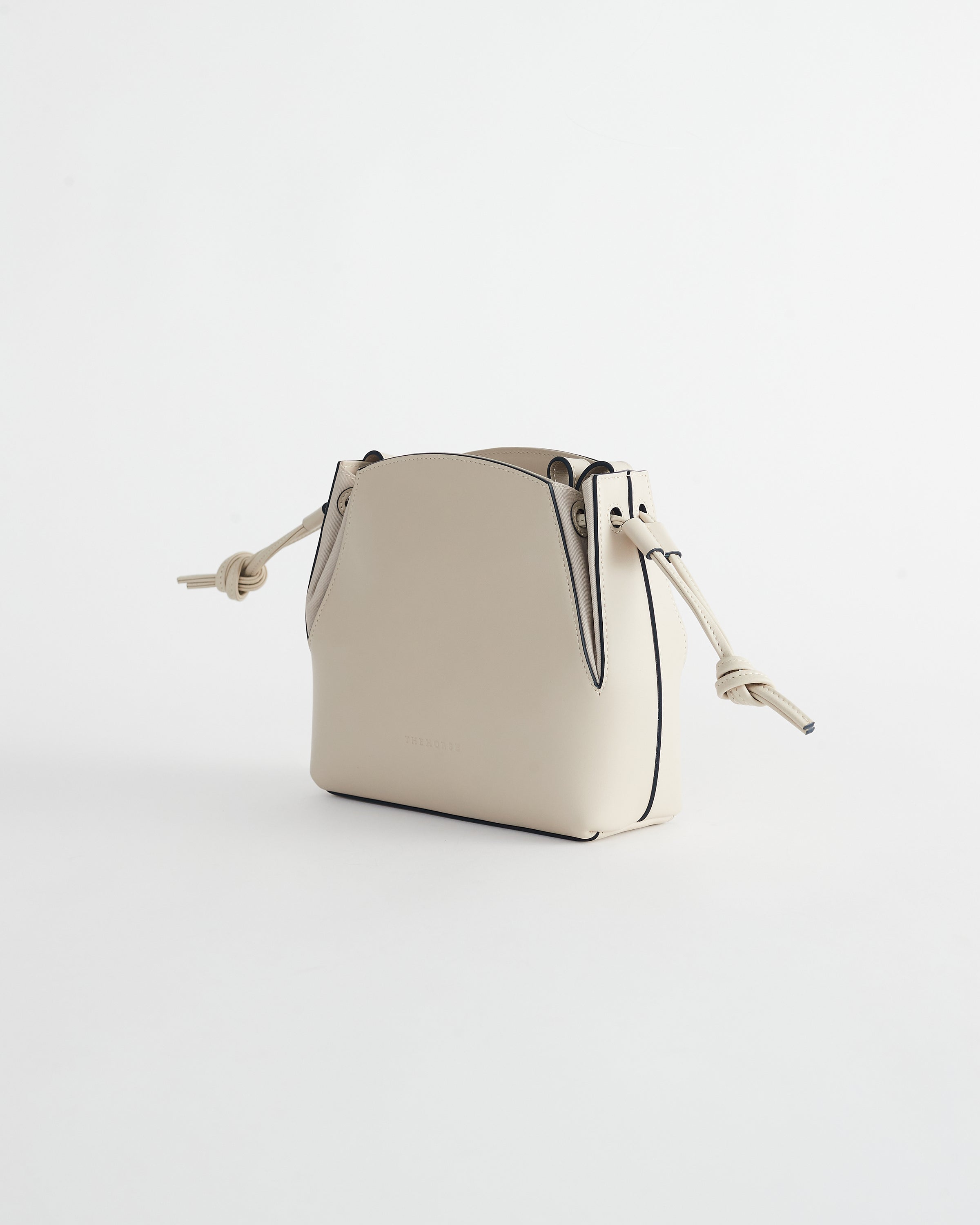 The Juno Leather Crossbody Shoulder Bag in Oat | The Horse